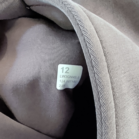 Lululemon Softstreme Cinch-Waist Full-Zip Jacket Espresso EUC - Picture 8 of 8